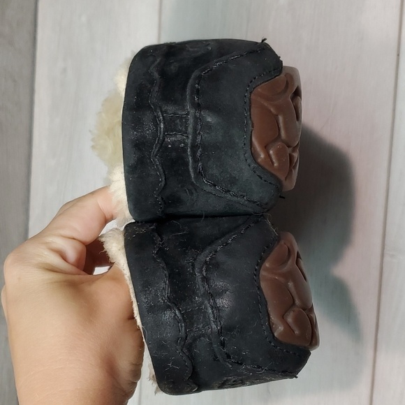 Ugg Australia Women 5732  Leather Insulated lined Loafer Slip on shoes sz 8 - Picture 6 of 13